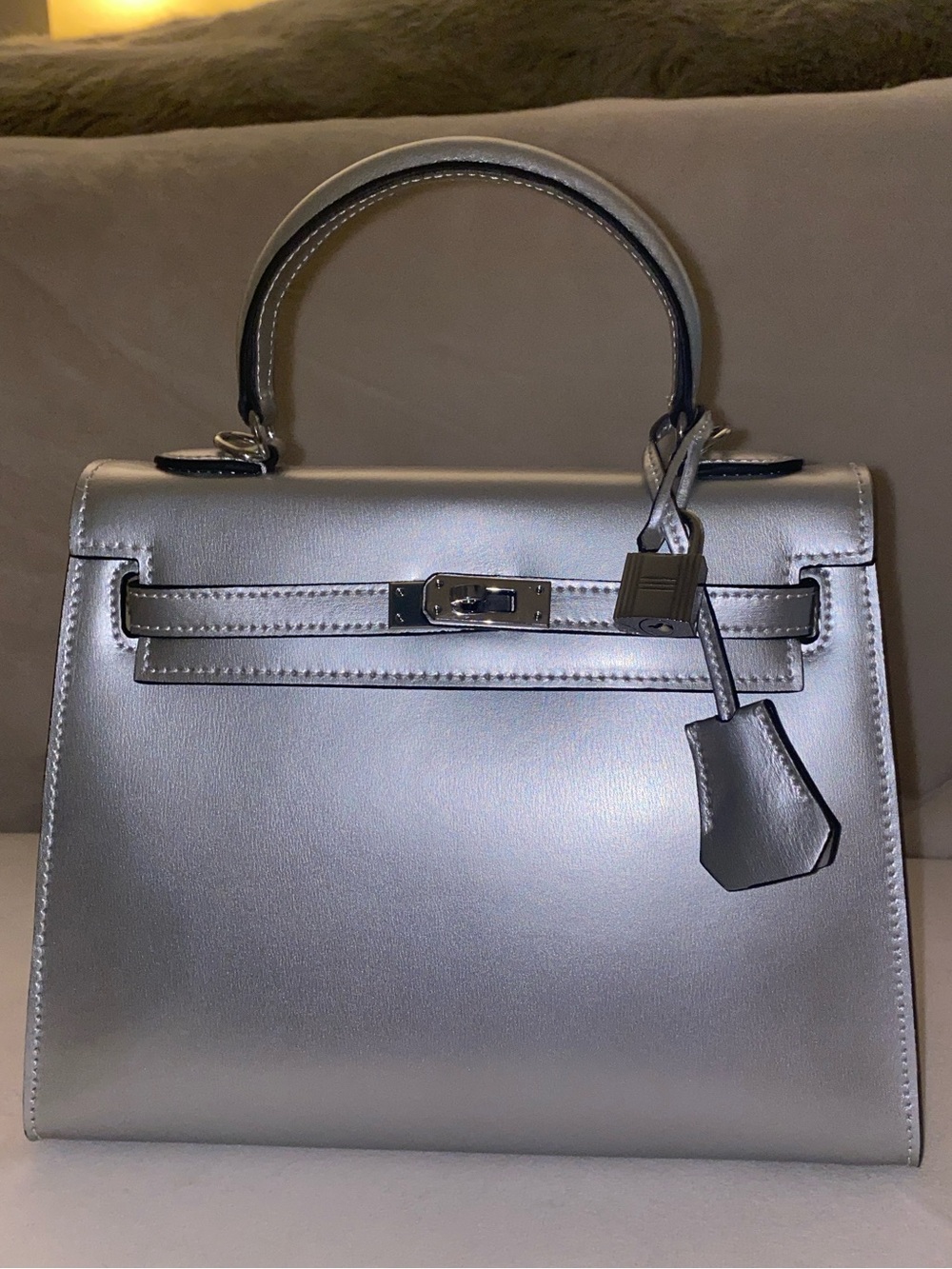 25cm silver genuine leather top handle handbag k25